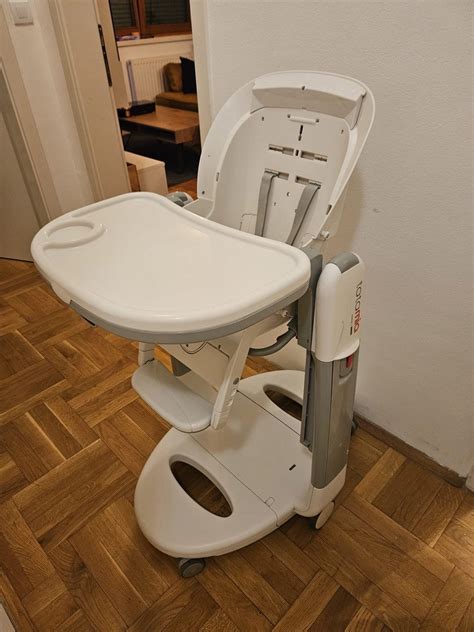 Funkcie jedálenskej stoličky Peg Perego Tatamia