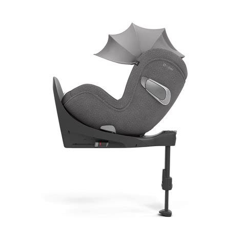 Cybex Sirona M2 i-Size car seat with a cover