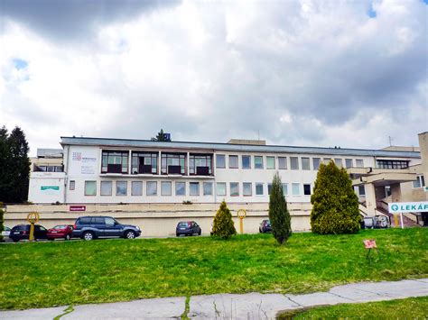 Moderná budova Nemocnice arm. generála L. Svobodu vo Svidníku