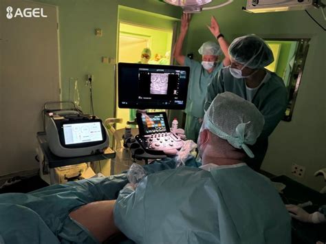 Infografika porovnávajúca laserovú a klasickú gynekologickú liečbu
