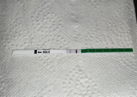 tehotenský test s dvoma čiarkami