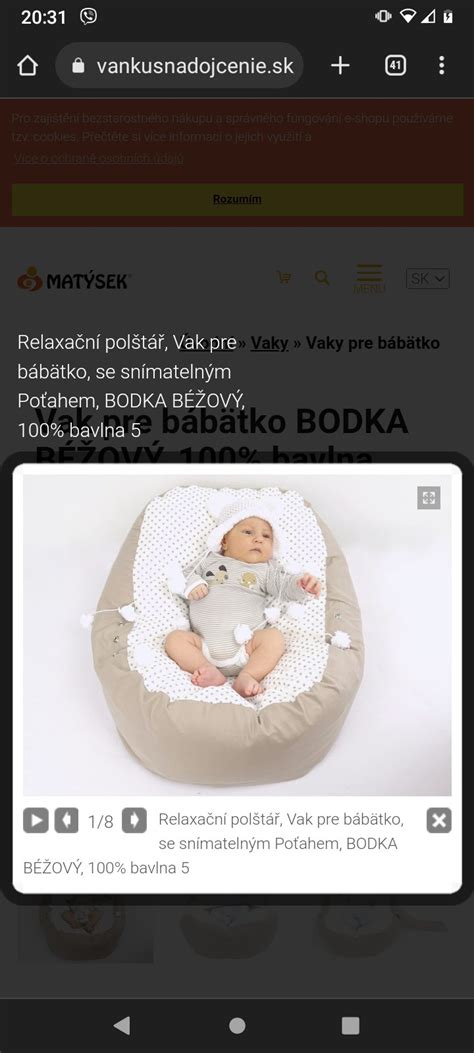 Schéma polohovania bábätka s refluxom v mierne zvýšenej polohe