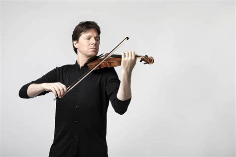 Joshua Bell s husľami