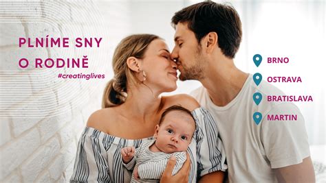Páry diskutujúce o asistovanej reprodukcii