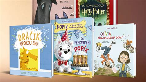 Knižná polica plná farebných detských kníh s ilustráciami zvieratiek