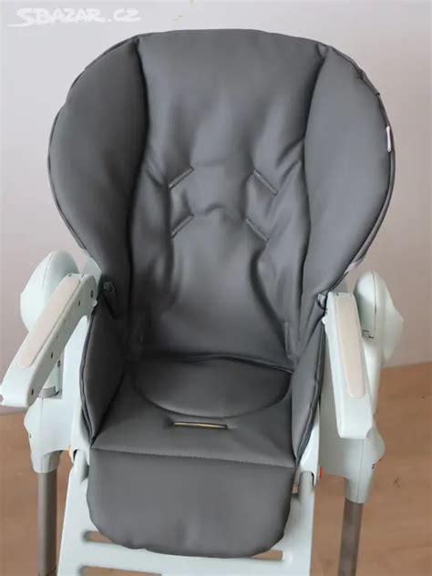 Detail náhradného poťahu z ekokože na stoličku Chicco Polly 2v1 s dôrazom na materiál a šitie