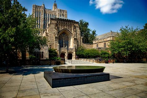 Univerzita Yale
