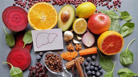 Infografika znázorňujúca odporúčanú stravu pre zdravú pečeň