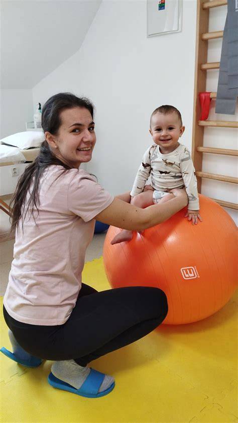 Ukážka rehabilitácie Vojtovou metódou pre deti