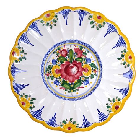 farebný tanier s detským obedom