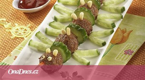 detská stonožka z rožkov a zeleniny