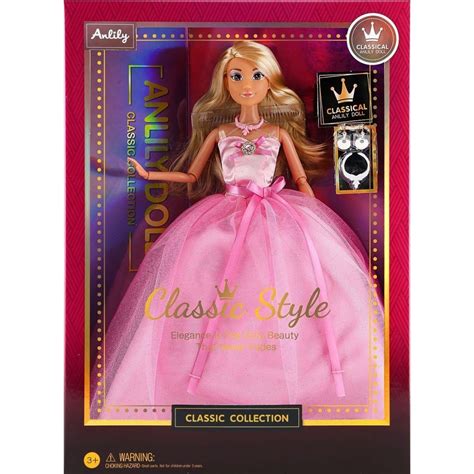 ilustrácia plesového večera s ľuďmi v spoločenských šatách a oblekoch