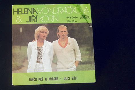Helena Vondráčková a Jiří Korn počas spoločného vystúpenia