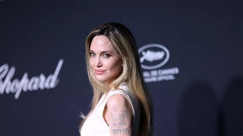 Angelina Jolie počas humanitárnej misie