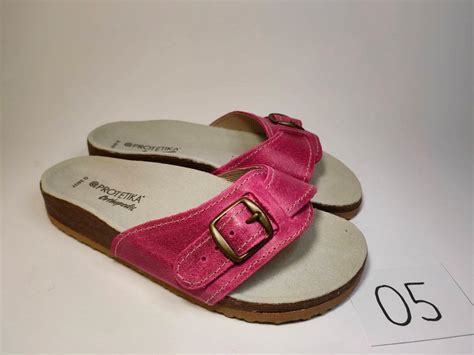 Ilustrácia pokojného pôrodu s podporou