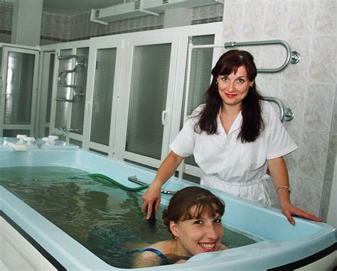 Ukážka balneoterapie alebo masáže