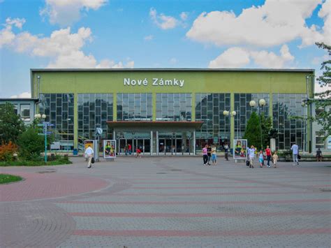 Porovnanie pôrodných izieb: Nové Zámky vs. Komárno