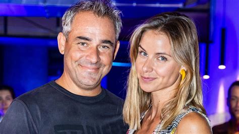 Nela Pocisková a Filip Tůma s deťmi