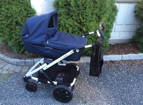 Detail reflexných prvkov na kočíku Britax Go Next