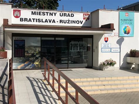 Miestny úrad Bratislava-Ružinov budova