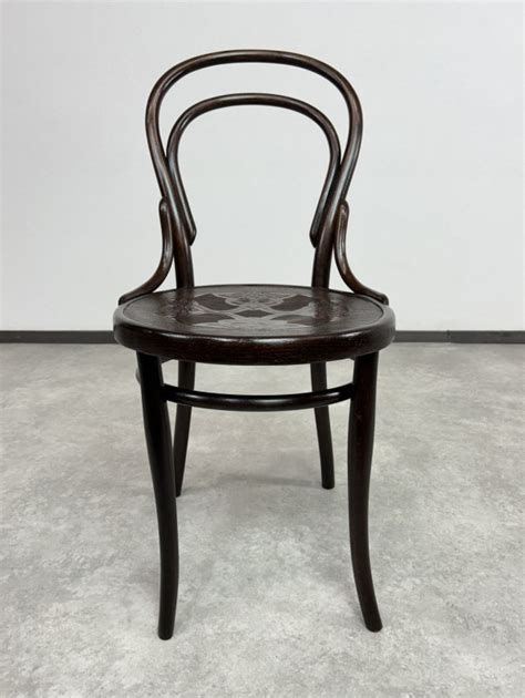 Stolička Thonet číslo 14