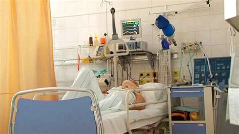 Zotavujúci sa pacient odpočíva v nemocnici