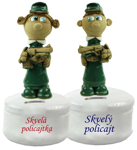 Ilustrácia policajta vypisujúceho zápisnicu