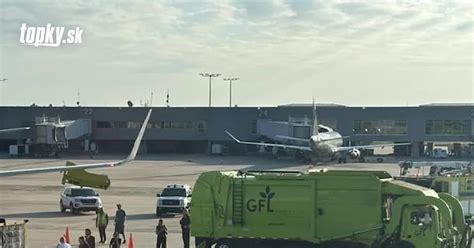 Lietadlo pripravené na odlet na Letisku Sliač