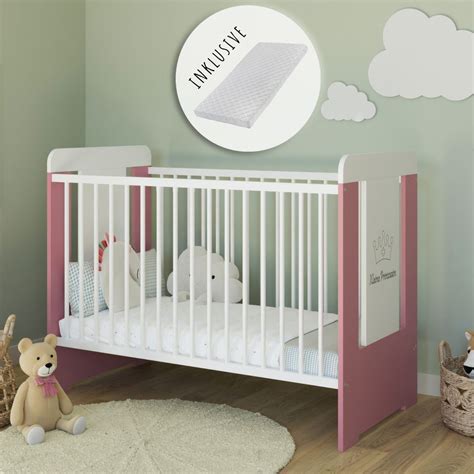 Detská postieľka s mantinelom