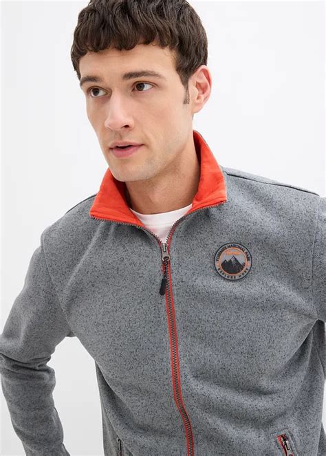 Detaily pleteného mantinelu