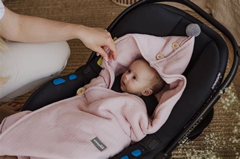 Rýchlozavinovačka do autosedačky