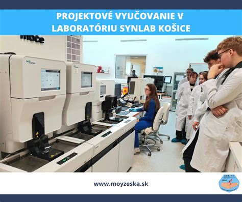 Žena pracujúca v laboratóriu