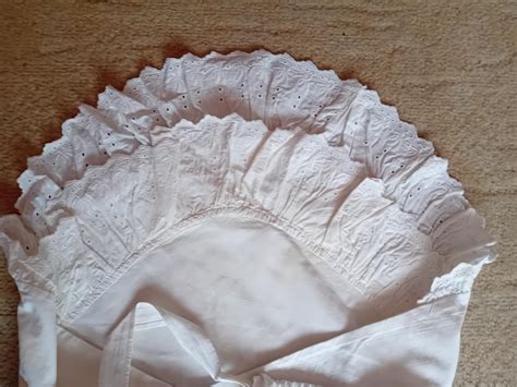 Proces maľovania motívu na perinku