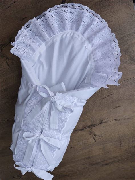 Detská perinka s béžovou bodkovanou obliečkou