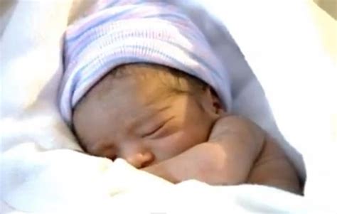 Dojča spiace v postieľke