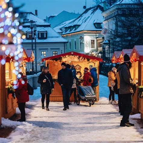 Vianočné trhy v slovenskom meste