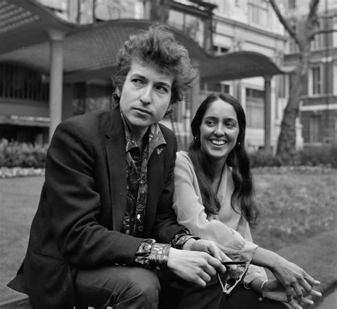 Bob Dylan a Joan Baez počas pochodu za prácu a slobodu vo Washingtone