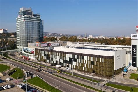 Nákupné centrum s oddelením detského tovaru