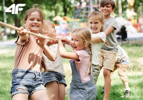 Ilustračná fotografia detí na krúžku