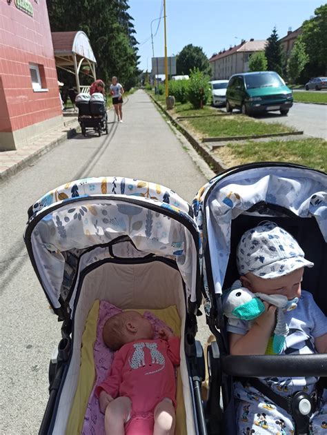 dvojročné dieťa s boľavým hrdlom