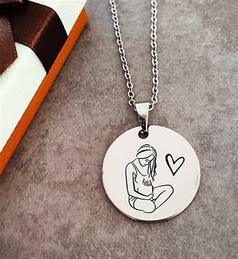 Ilustrácia tehotnej ženy s jemnou vyrážkou