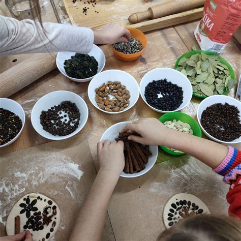 Detské náučné hry s prírodnými materiálmi