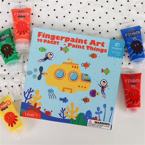 dieťa maľuje prstovými farbami