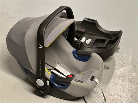 Ilustrácia detskej autosedačky typu 