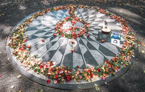 Pamätník Strawberry Fields v Central Parku