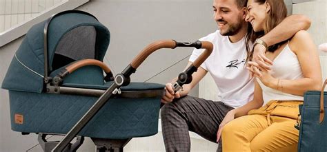 koláž moderných športových kočíkov