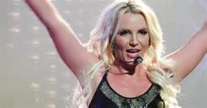 Britney Spears pri odovzdávaní cien MTV