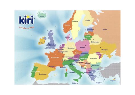 Mapa Európy s vyznačenými krajinami s rodinnými prídavkami