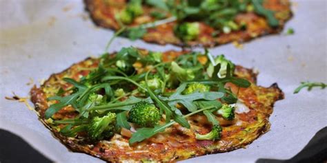 Brokolicovo-cuketová pizza