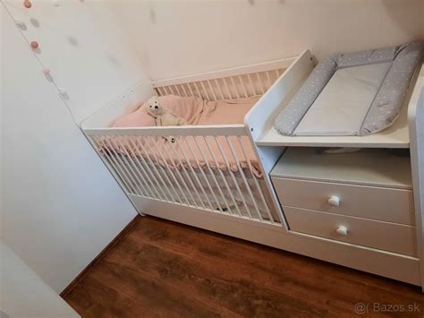 Detská izba s prebaľovacím pultom